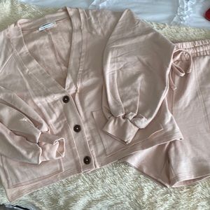Cardigan and shorts set dusty blush.